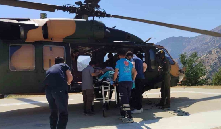 Erken Doğum Riski: Hamile Kadın Askeri Helikopterle Van’a Sevk Edildi