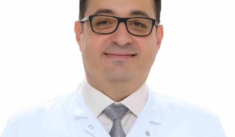 Ağır Çantalar Çocuklarda Sırt Sağlığını Tehdit Ediyor