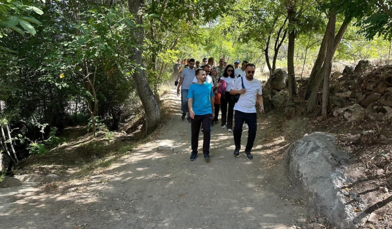 Niğde’de Sağlıklı Yaşam İçin Doğa Yürüyüşü