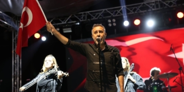 Haluk Levent’le Çivril Festivali’nde Coşku Dorukta!