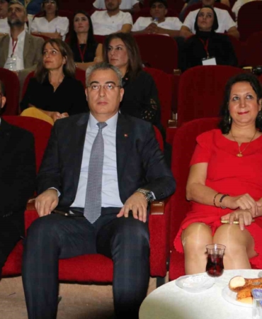 Diyarbakır’da Yoğun Bakım Sempozyumu Yapıldı