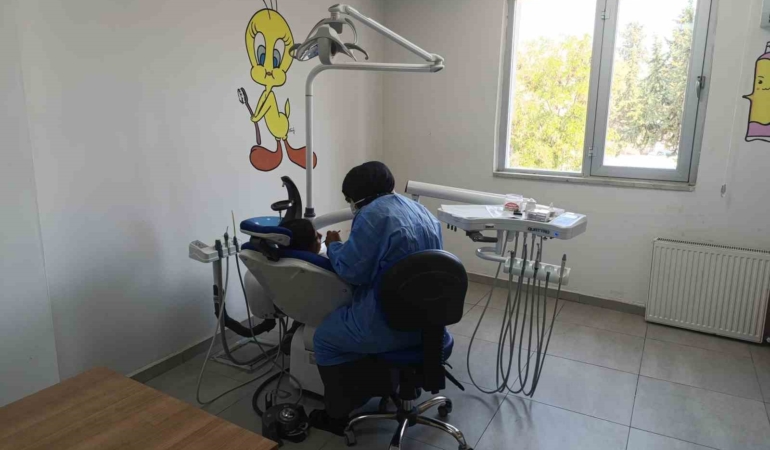 Kahta’da Çocuk Ağız ve Diş Sağlığı Polikliniği Açıldı