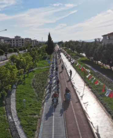 Akhisar’da Sağlıklı Yaşam İçin Pedal Çevirildi