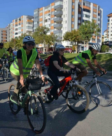 Renkli Pedal Turu ile Bursa’da Temiz Gelecek!