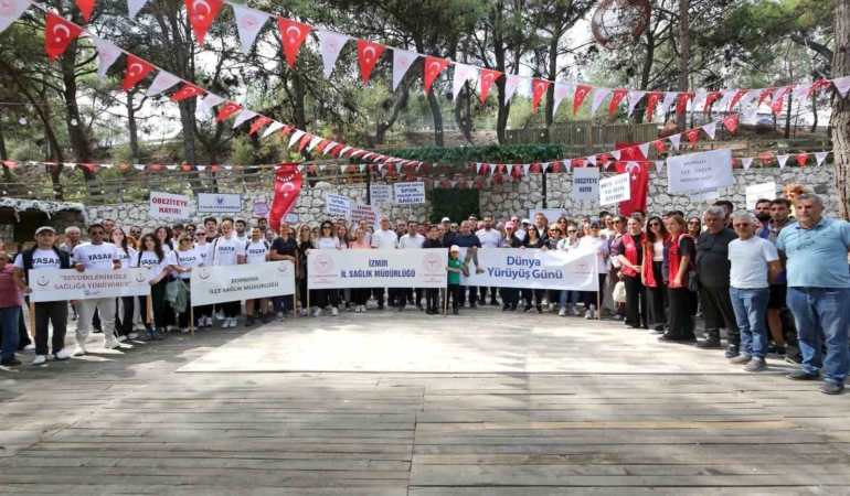 İzmir’de Sağlık İçin Doğa Yürüyüşü Etkinliği