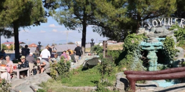 Yabancı Turistler Pamukkale’de Türk Mutfağına Hayran