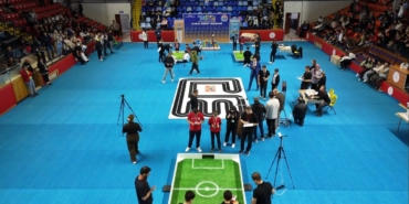 Kütahya’da Robot Yarışması Heyecanı Zirveye Ulaştı!