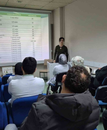 Diyabet Okulu Amasya’da Yoğun İlgiyle Başladı