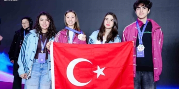 Balıkesir Robotik Takımı’ndan Çin’de Gümüş Madalya!