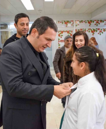 Minik Doktor Adayına Hastane Deneyimi