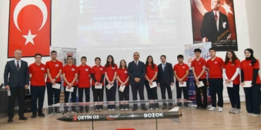 Tekirdağlı Öğrenciler Roket Yarışmasında Birinci!