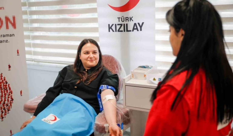 Türk Kızılay, 3 Milyon Kan Bağışıyla Rekor Kırdı!