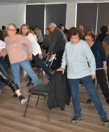 Egzersizle Sağlıklı Yaş Alma Yolculuğu