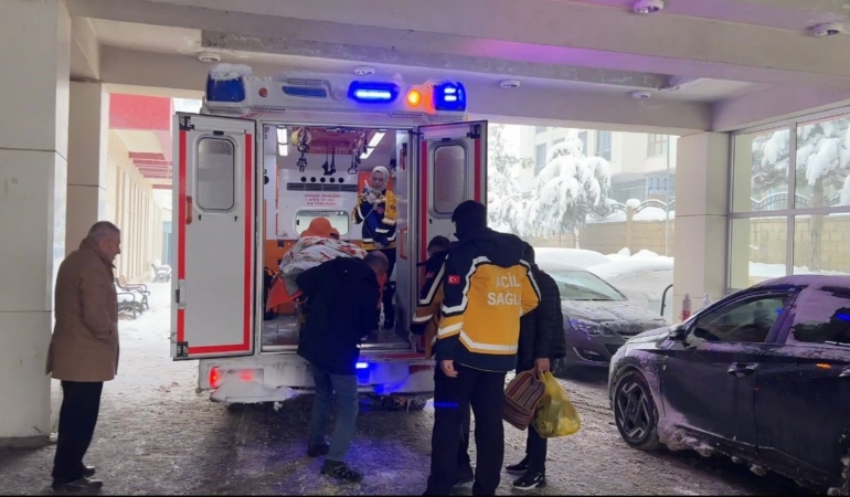 Muş’ta Obez Ambulansla Acil Hasta Nakli Sağlandı