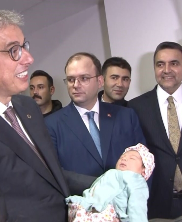 2026’nın İlk Bebekleri Sarıyer’de Dünyaya Geldi!