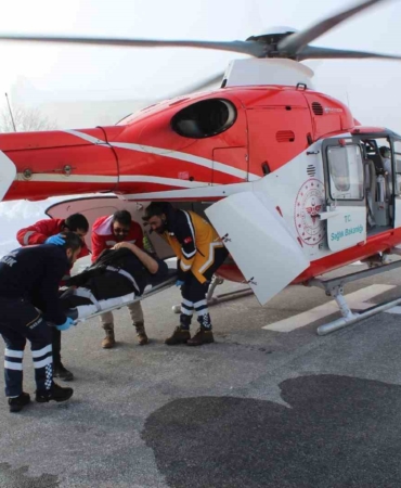 Bitlis’te Hava Ambulansı ile Acil Sağlık Operasyonu