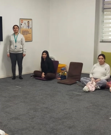 Gebe Okulu’nda Sağlıklı Annelik Eğitimleri Devam Ediyor