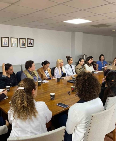 Anne Sütüyle Sağlıklı Nesiller Yetiştiriliyor!
