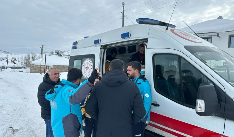 Zorlu Kışta UMKE’den Hayat Kurtaran Müdahale!