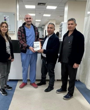 Acil Servis Hekimlerine Yeni Rehber: El Kitabı