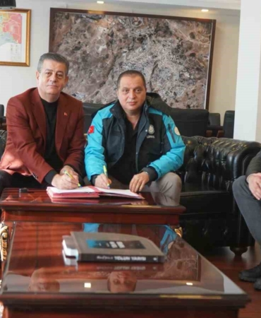 Şırnak’ta Mobil Sağlık Aracıyla Hayat Kolaylaşıyor