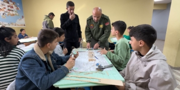 Yüksekova’da Gençler Model Uçaklarla Buluştu!
