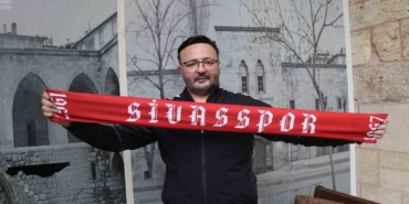 Sivasspor Aşığı, Sevgililer Gününde Uçtu!