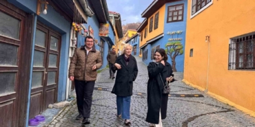 Berna Laçin Buldan’ı Keşfetti, Hayran Kaldı!