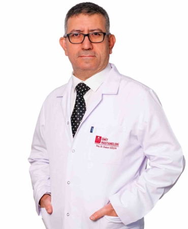 65 Yaşındaki Hastaya Ameliyatsız Stent Uygulandı