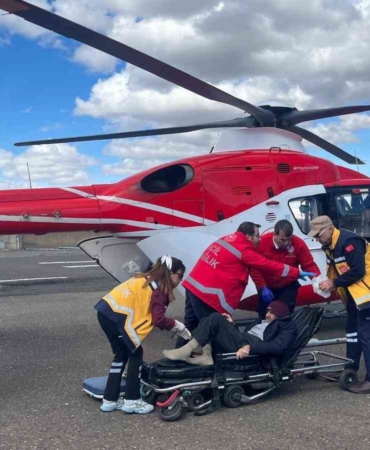 Helikopter Ambulansla Diyaliz Hastasına Kurtarma