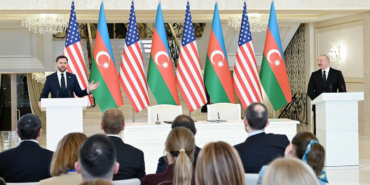 Vance’in Azerbaycan Ziyareti: Yeni Dönem Başlıyor!