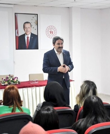 Eskişehir’de Bağımlılıkla Mücadele Semineri