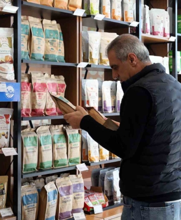 Demokrasi Meydanı’nda Glütensiz Ürün Satışı Başladı