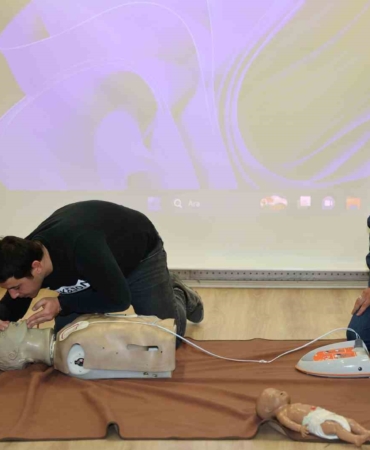 Bayburt’ta Emniyete İlk Yardım Eğitimi Verildi