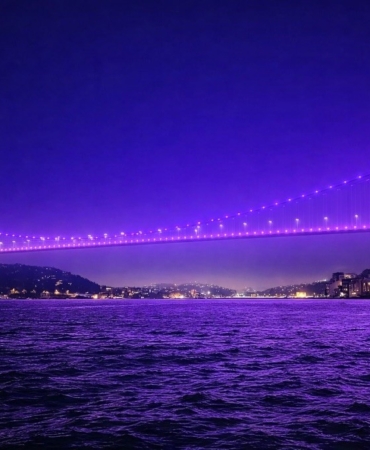 Galata Kulesi’nde Kanser Farkındalığı Mesajı