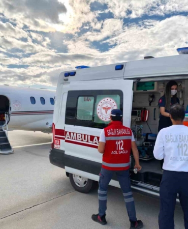 Kalp Hastası Bebek, Uçakla İstanbul’a Sevk Edildi