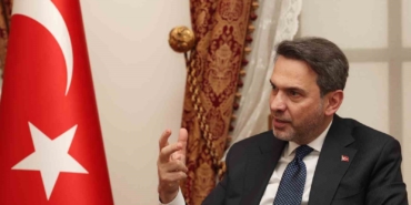 Enerji ve Tabii Kaynaklar Bakanı Bayraktar’dan ‘Hürmüz’ mesajı: “Farklı altyapı projelerini hayata geçirmemiz lazım”