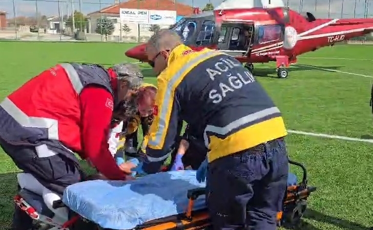 Kalp Krizi Geçiren Vatandaş Hava Ambulansıyla Kurtarıldı