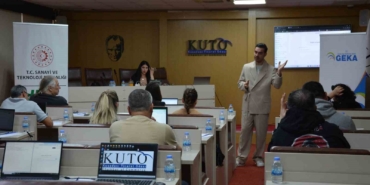 Kuşadası’nda Turizmde Yapay Zeka Eğitimi