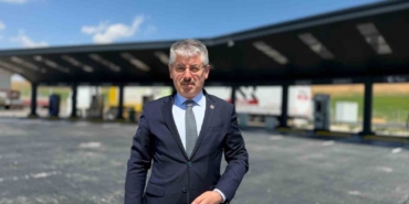 Milletvekili Çopuroğlu: “Elektrikli araç kullanıcısı korunmalı”