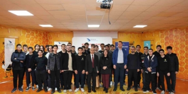 Yapay Zeka: Geleceğin Gerçeği Düzce’de Tartışıldı