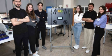 Genç Mühendislerden Yaşlılar İçin Akıllı Makine