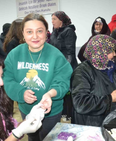 Üniversite Öğrencilerinden Köyde Sağlık Taraması