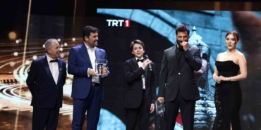 Mustafa Konak, ‘En Quality Çocuk Oyuncu’ Ödülünü Aldı!
