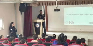 Sinop’ta Öğrencilere Siber Farkındalık Eğitimi