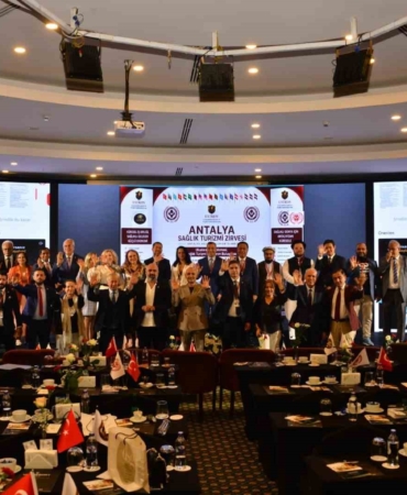 Antalya’da 100 Ülke ile Sağlık Turizmi Zirvesi