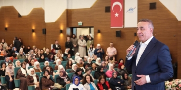 Sultangazi’de Kadınların El Emeği Sergisi Açıldı!