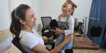 3,5 Yaşındaki Ada Su’nun İlk Adımları Sevinç Yarattı