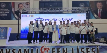 Kütahya Ahteri İmam Hatip’ten Robot Yarışmasında Zafer