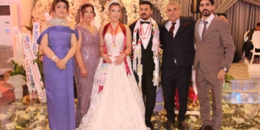 Uşak’ta 15 Şahitli Görkemli Düğün Töreni!
